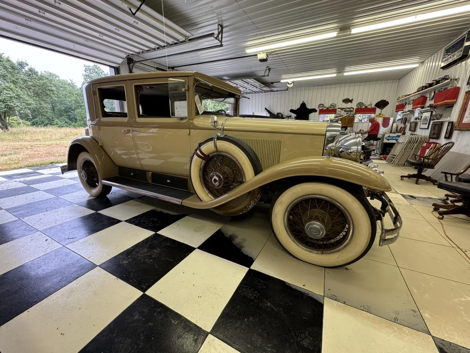 1929 Cadillac - Image 14 of 31