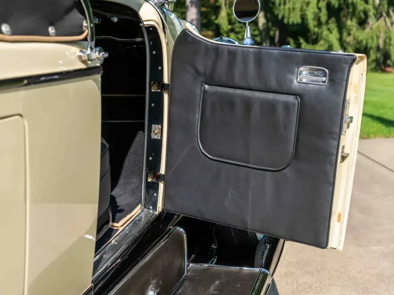 1929 Cadillac - Image 31 of 31