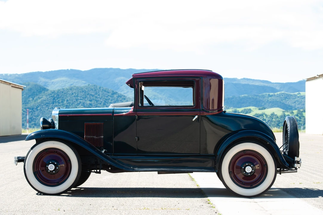 1929 Chevrolet National & International & Universal - Image 2 of 31