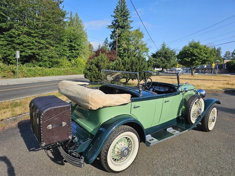 1929 Chrysler - Image 15 of 31