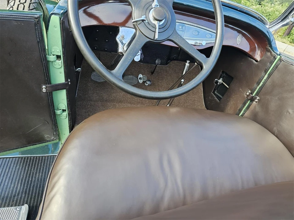 1929 Chrysler - Image 20 of 31