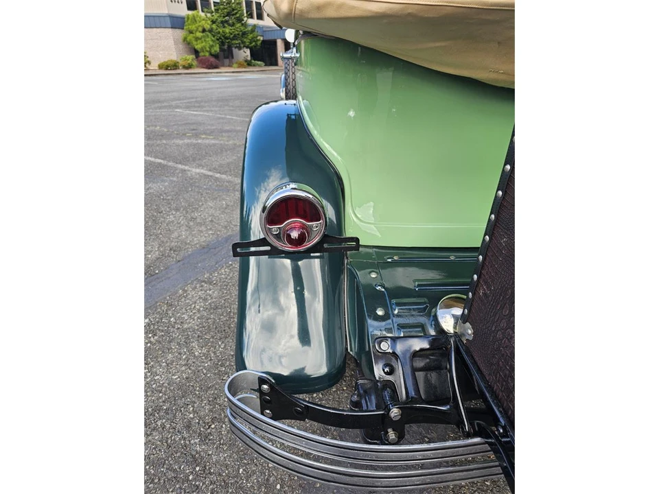 1929 Chrysler - Image 29 of 31