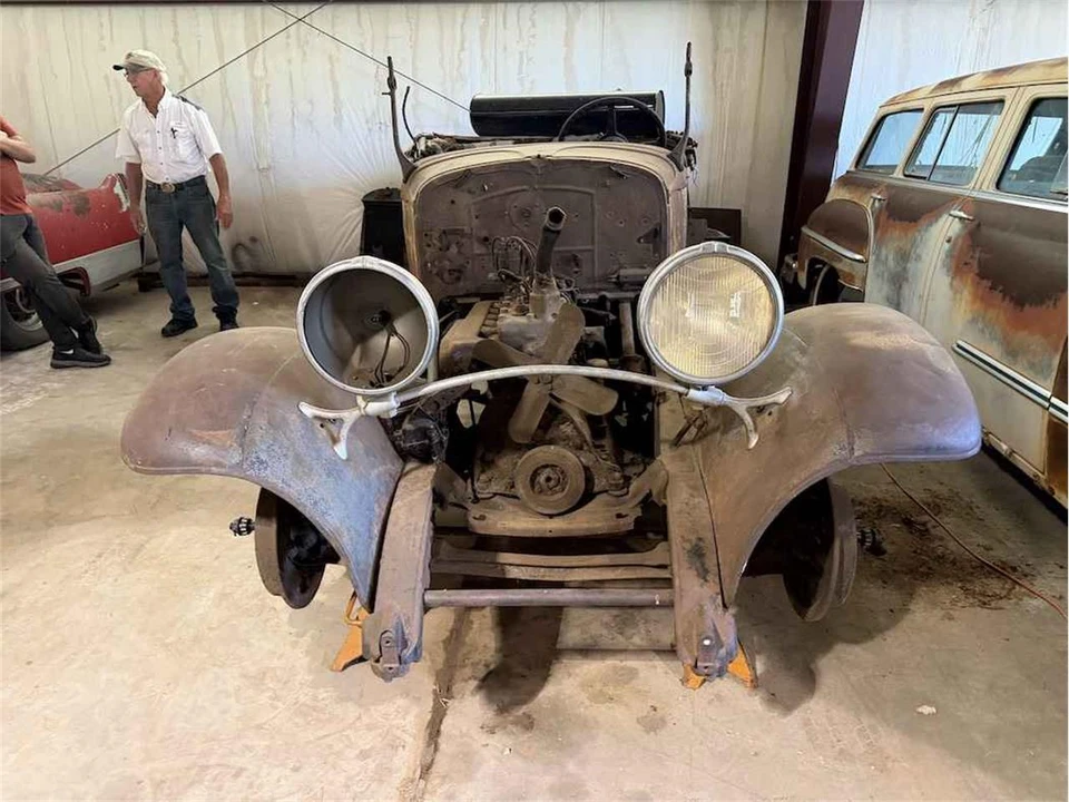 1929 Chrysler Imperial Pre-War - Image 2 of 5