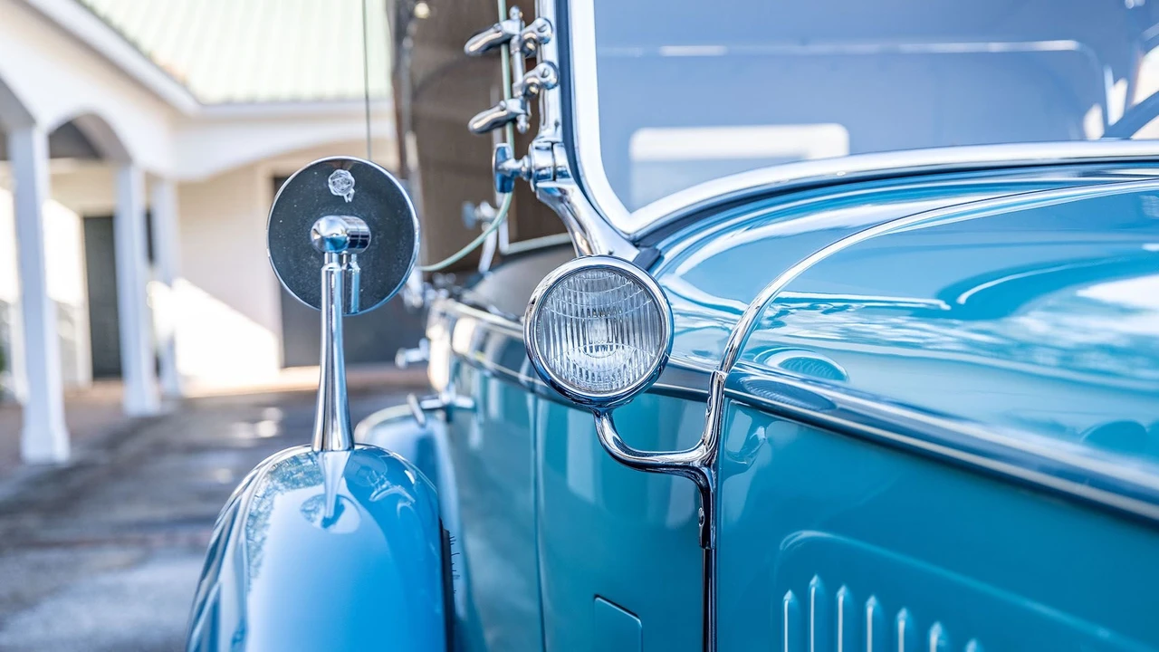1929 Chrysler - Image 30 of 31