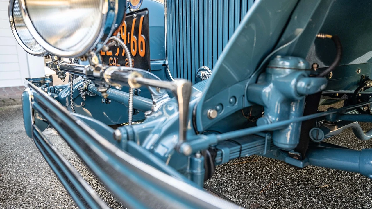 1929 Chrysler - Image 14 of 31
