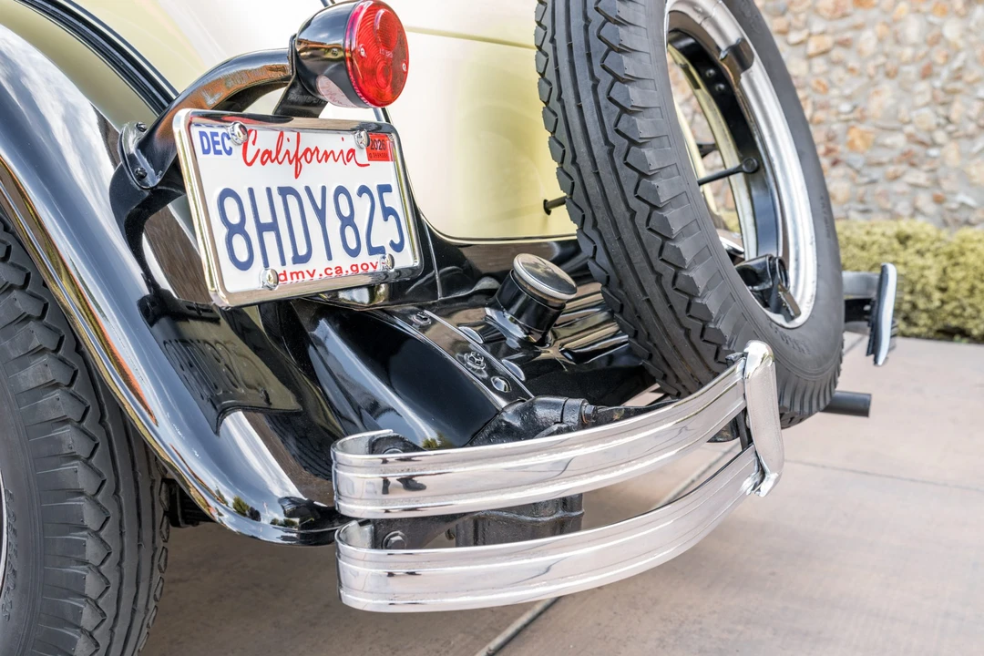 1929 Chrysler - Image 27 of 31