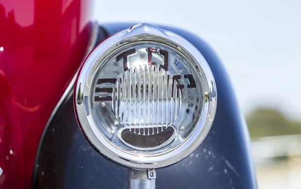 1929 Duesenberg Model J - Image 13 of 14