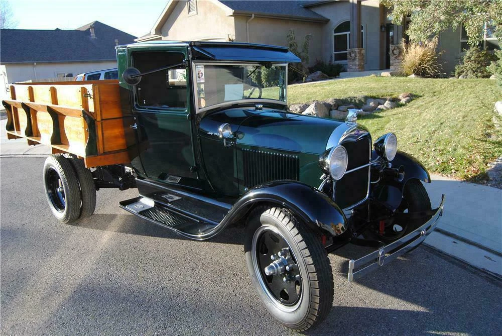1929 Ford Model A Pickup & Model AA - Image 2 of 3