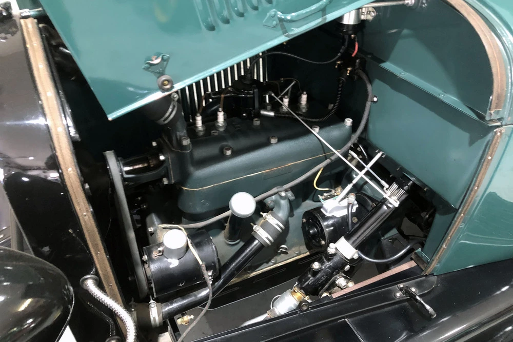 1929 Ford Model A Pickup & Model AA - Image 3 of 5