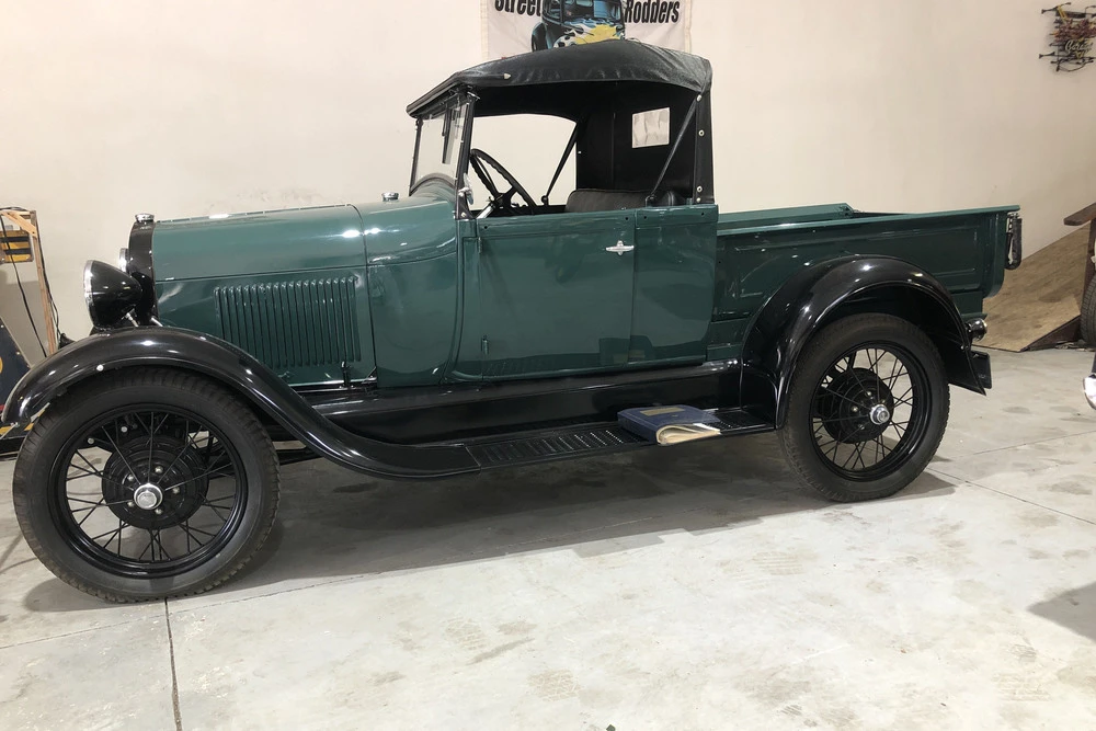 1929 Ford Model A Pickup & Model AA - Image 2 of 5