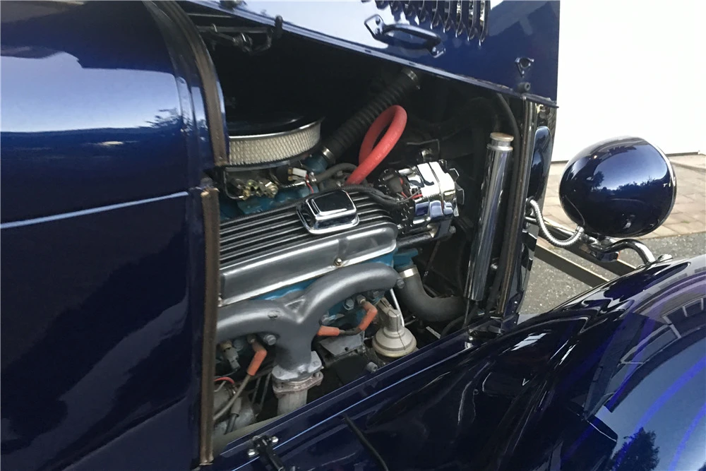 1929 Ford Model A Pickup & Model AA - Image 3 of 5