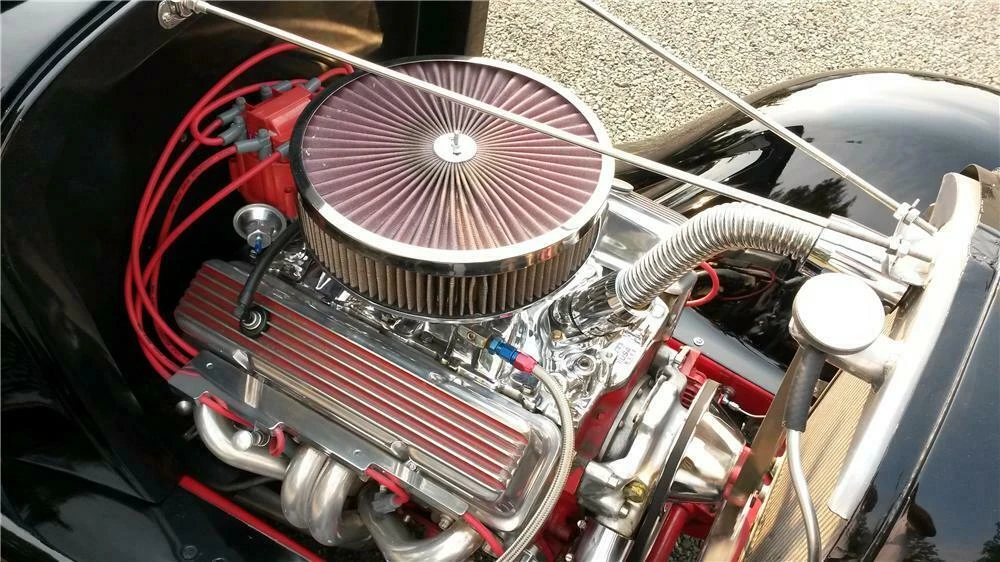 1929 Ford Model A Pickup & Model AA - Image 3 of 4