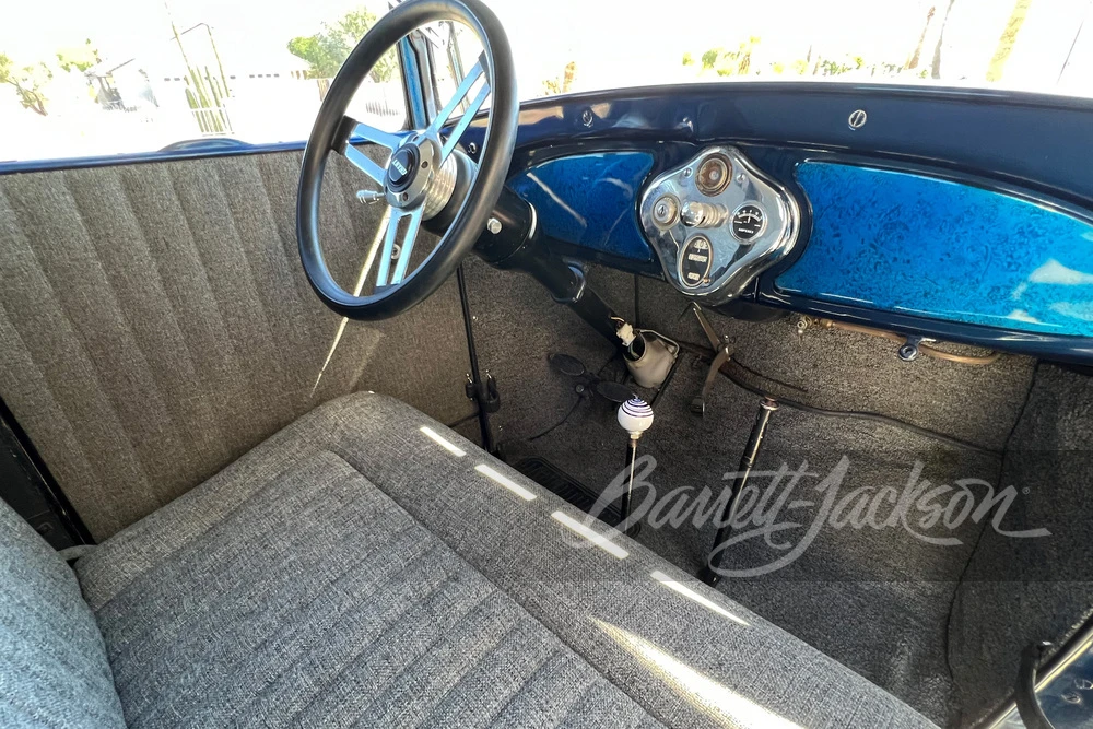 1929 Ford Model A Pickup & Model AA - Image 3 of 5