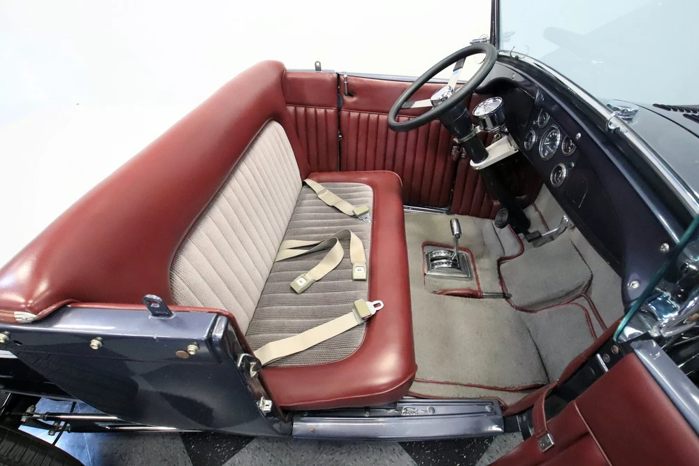 1929 Ford Model A Pickup & Model AA - Image 4 of 5