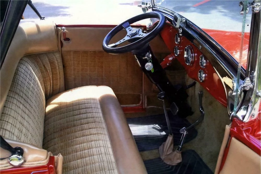 1929 Ford Model A Pickup & Model AA - Image 4 of 4