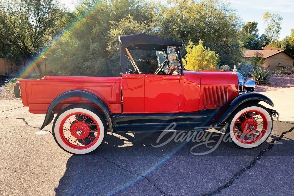 1929 Ford Model A Pickup & Model AA - Image 9 of 12