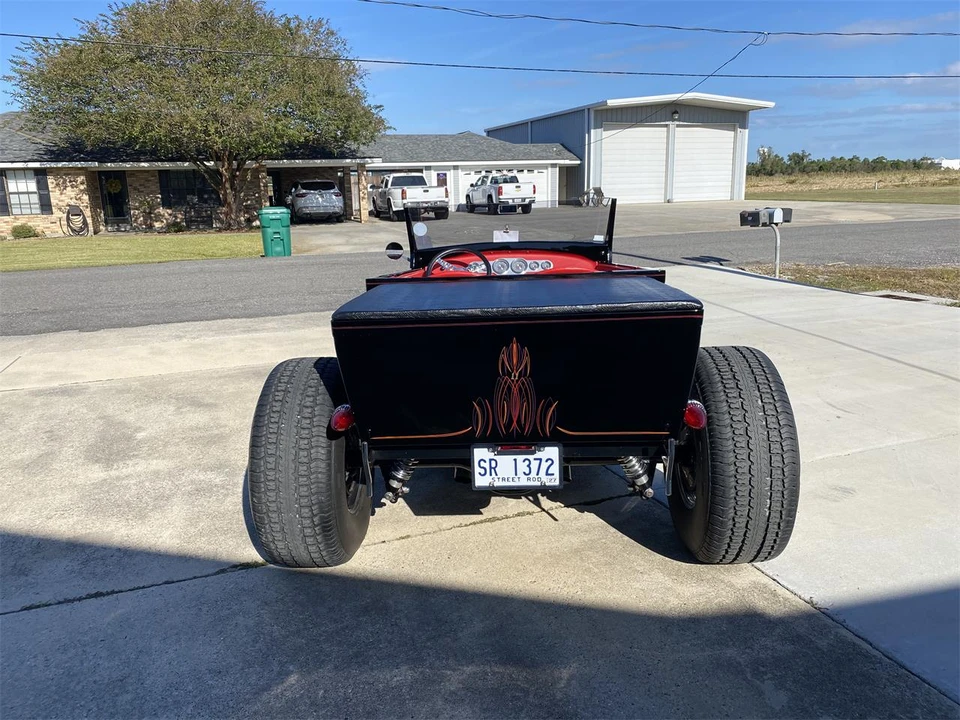 1929 Ford Model A Pickup & Model AA - Image 3 of 22