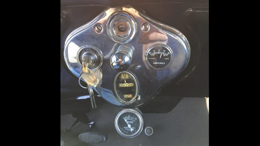 1929 Ford Model A Pickup & Model AA - Image 5 of 14