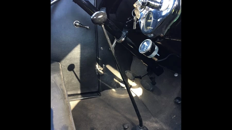 1929 Ford Model A Pickup & Model AA - Image 12 of 14