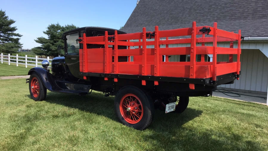 1929 Ford Model A Pickup & Model AA - Image 4 of 14