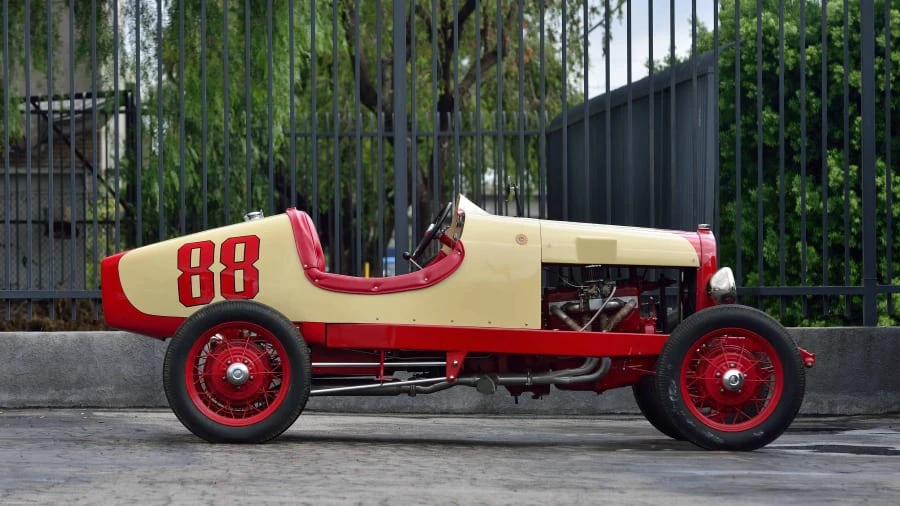 1929 Ford Hot Rod - Image 2 of 12
