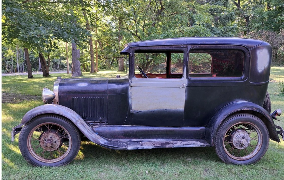 1929 Ford Model A - Image 2 of 9