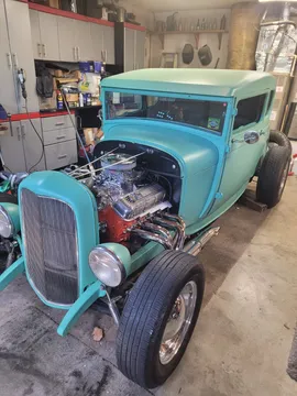 1929 Ford Model A 5-Window Coupe