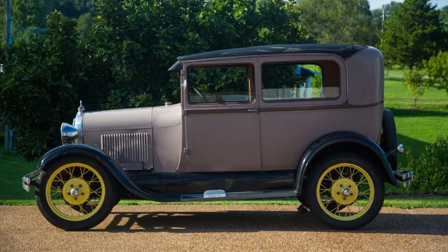 1929 Ford Model A - Image 2 of 12