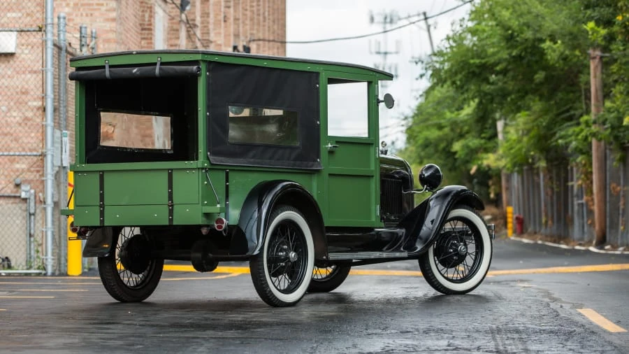 1929 Ford Model A Pickup & Model AA - Image 3 of 12