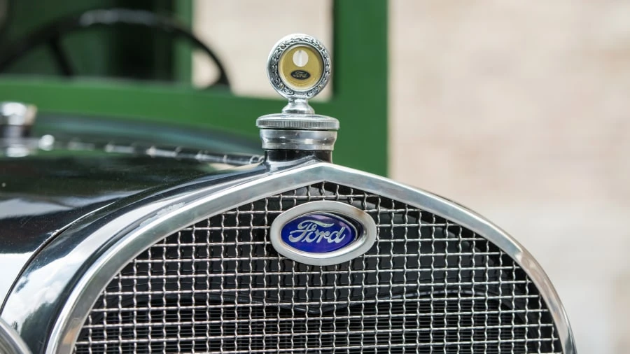 1929 Ford Model A Pickup & Model AA - Image 10 of 12