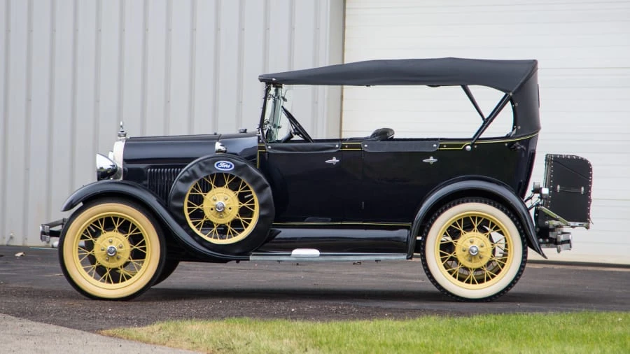 1929 Ford Model A - Image 2 of 12
