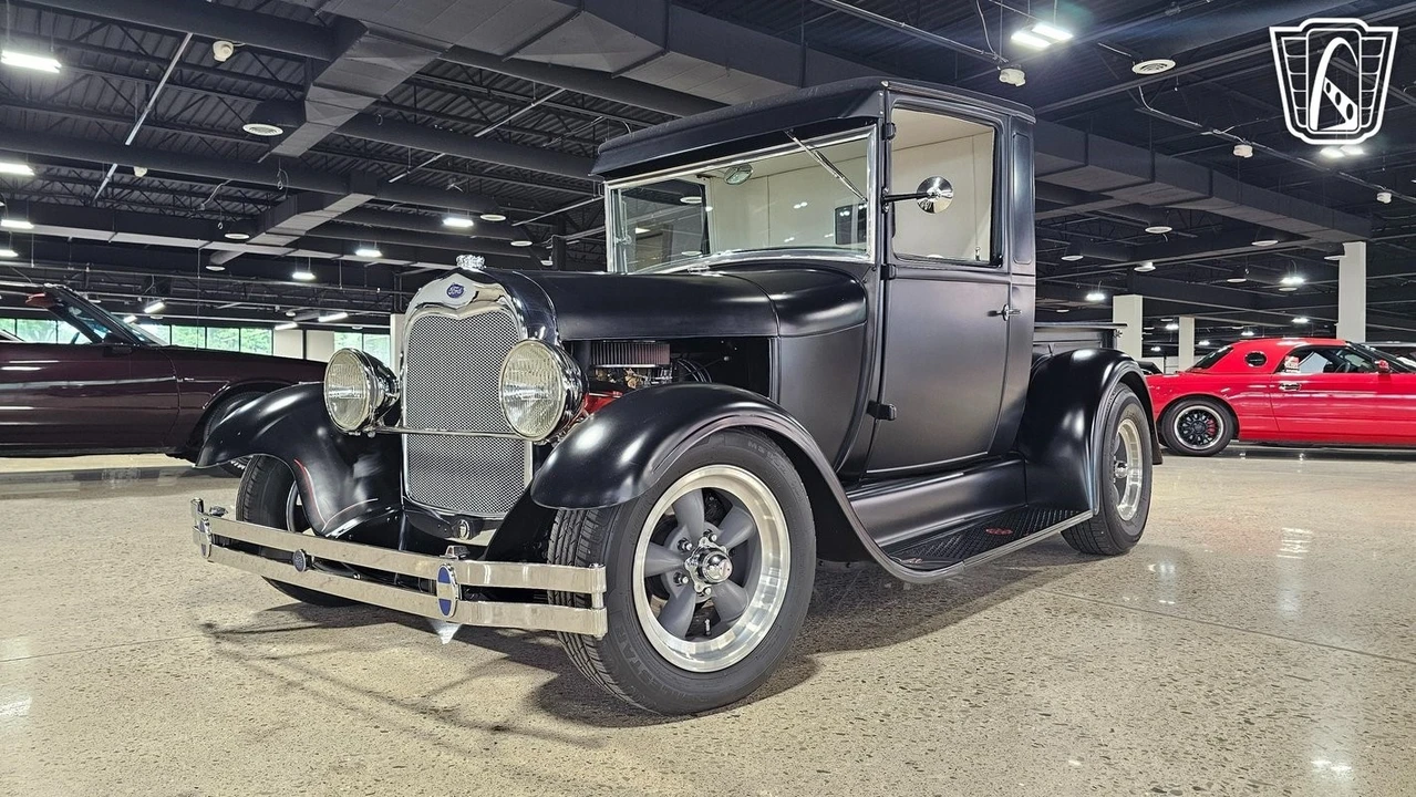 1929 Ford Model A Pickup & Model AA - Image 4 of 21