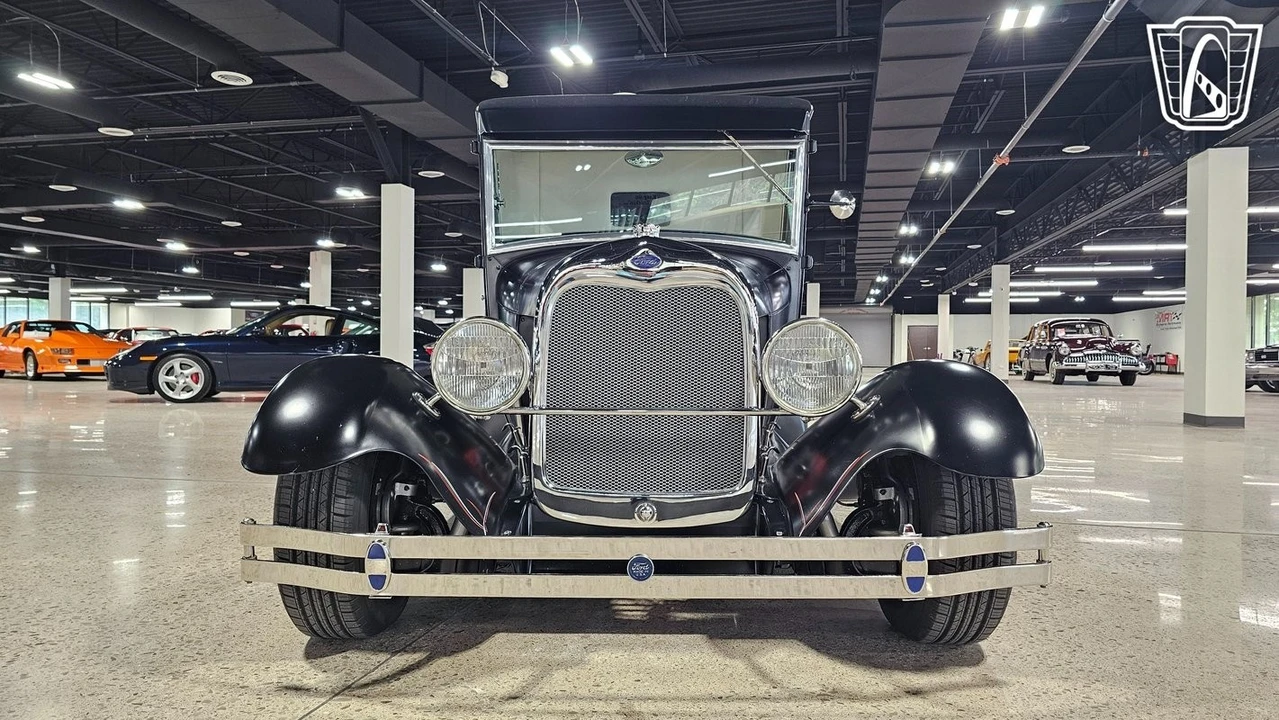 1929 Ford Model A Pickup & Model AA - Image 19 of 21