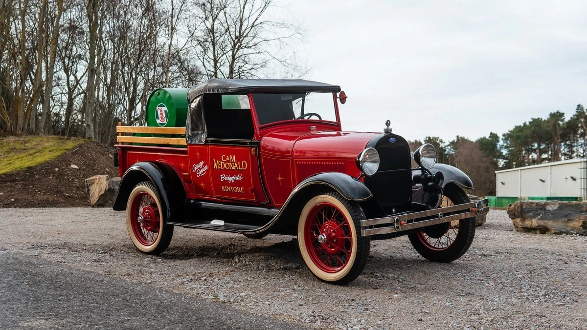 1929 Ford Model A Pickup & Model AA - Image 9 of 30