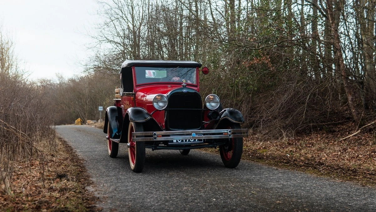 1929 Ford Model A Pickup & Model AA - Image 10 of 30
