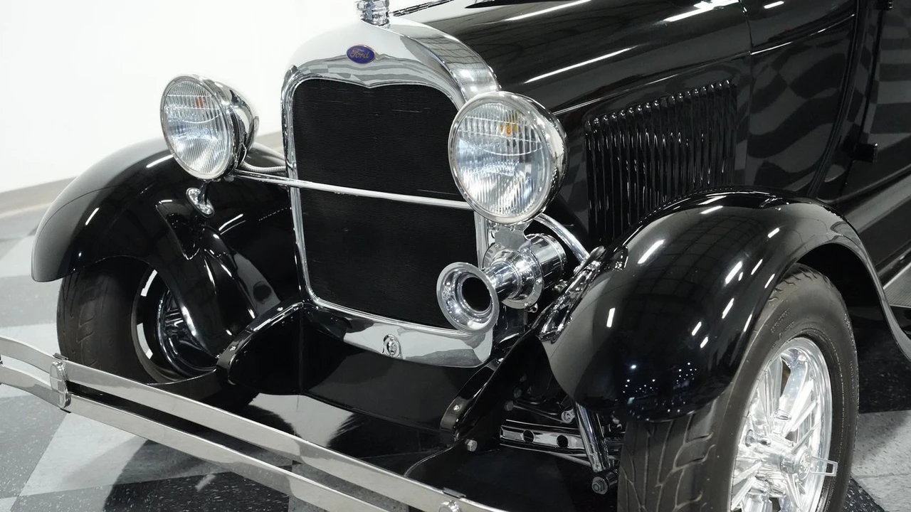 1929 Ford Model A Pickup & Model AA - Image 17 of 31