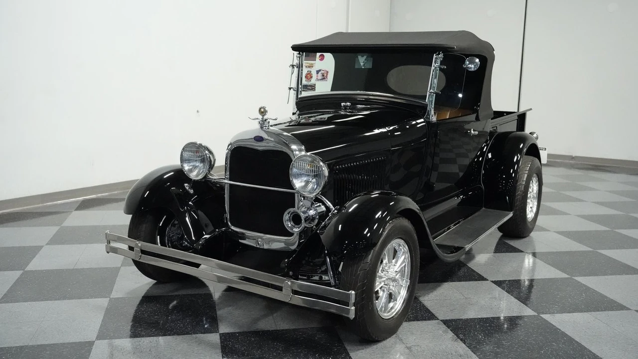 1929 Ford Model A Pickup & Model AA - Image 16 of 31