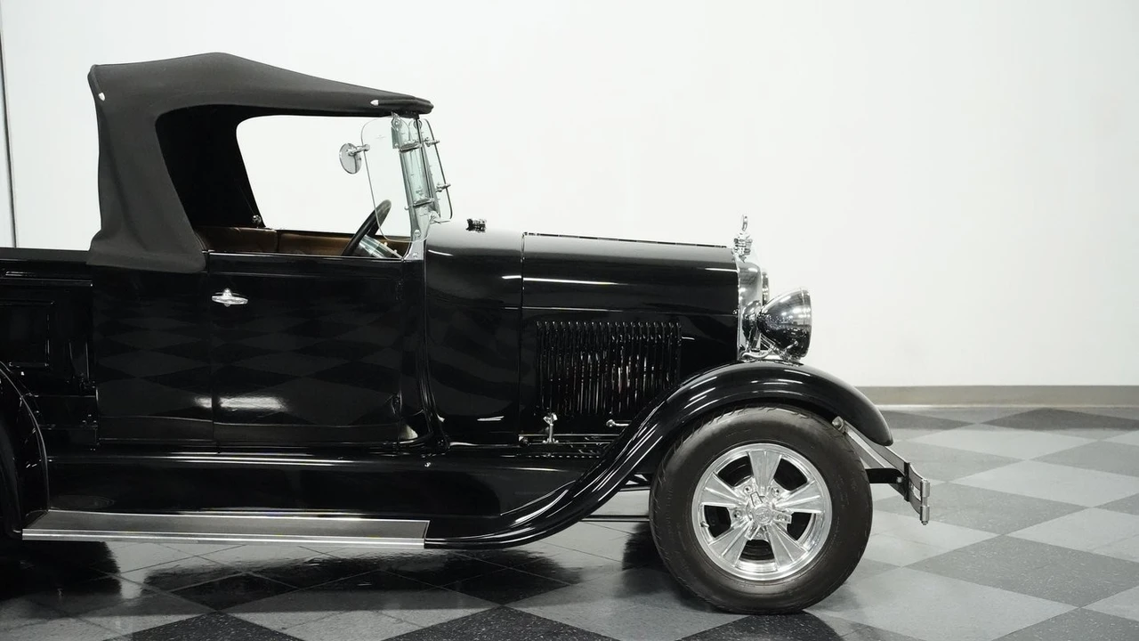 1929 Ford Model A Pickup & Model AA - Image 27 of 31