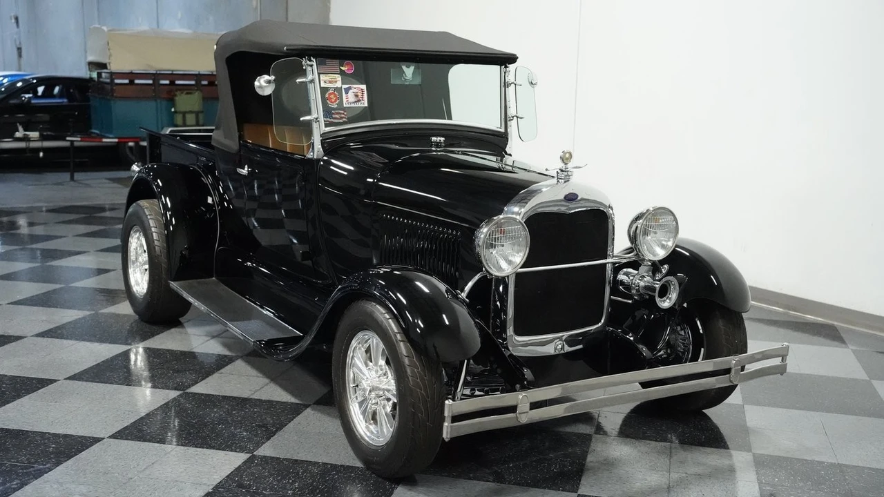 1929 Ford Model A Pickup & Model AA - Image 14 of 31