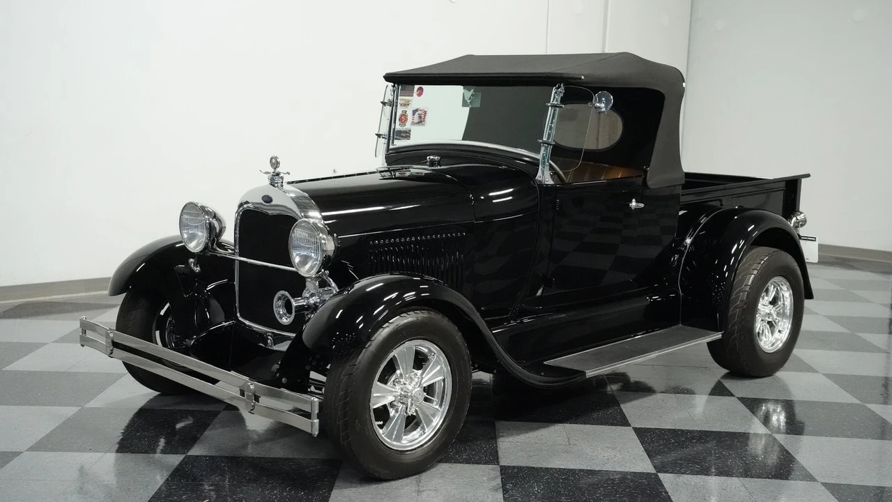 1929 Ford Model A Pickup & Model AA - Image 5 of 12