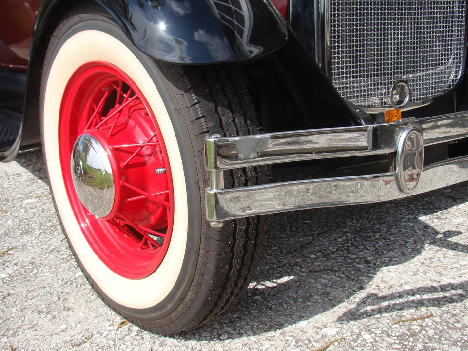 1929 Ford Model A Pickup & Model AA - Image 15 of 31