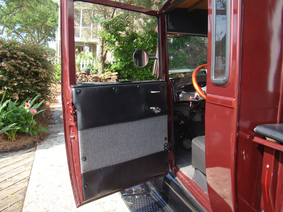 1929 Ford Model A Pickup & Model AA - Image 27 of 31