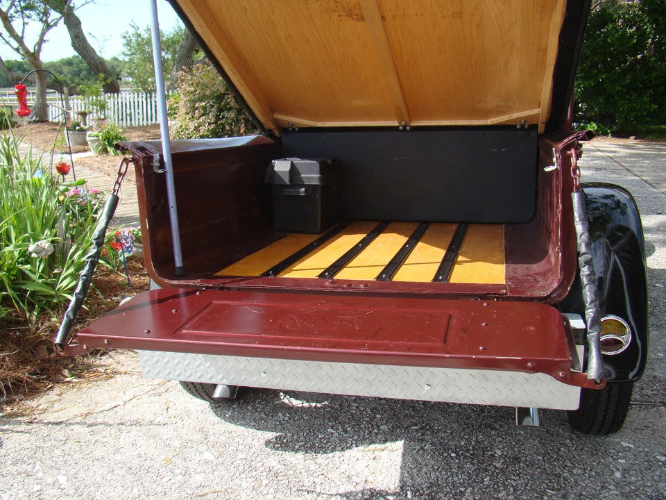 1929 Ford Model A Pickup & Model AA - Image 24 of 31
