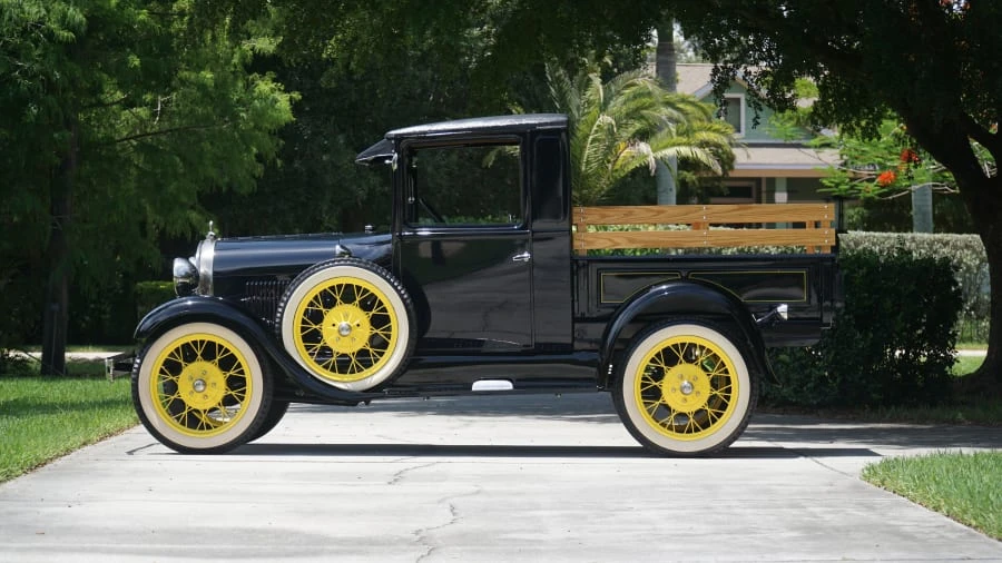 1929 Ford Model A Pickup & Model AA - Image 8 of 22