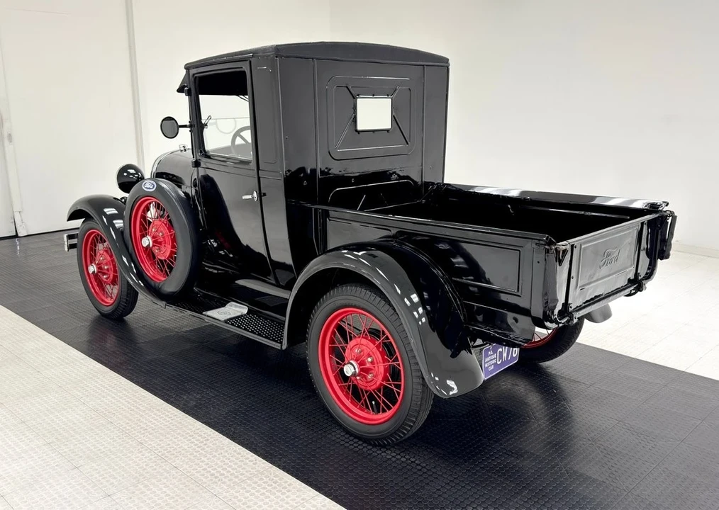 1929 Ford Model A Pickup & Model AA - Image 3 of 12