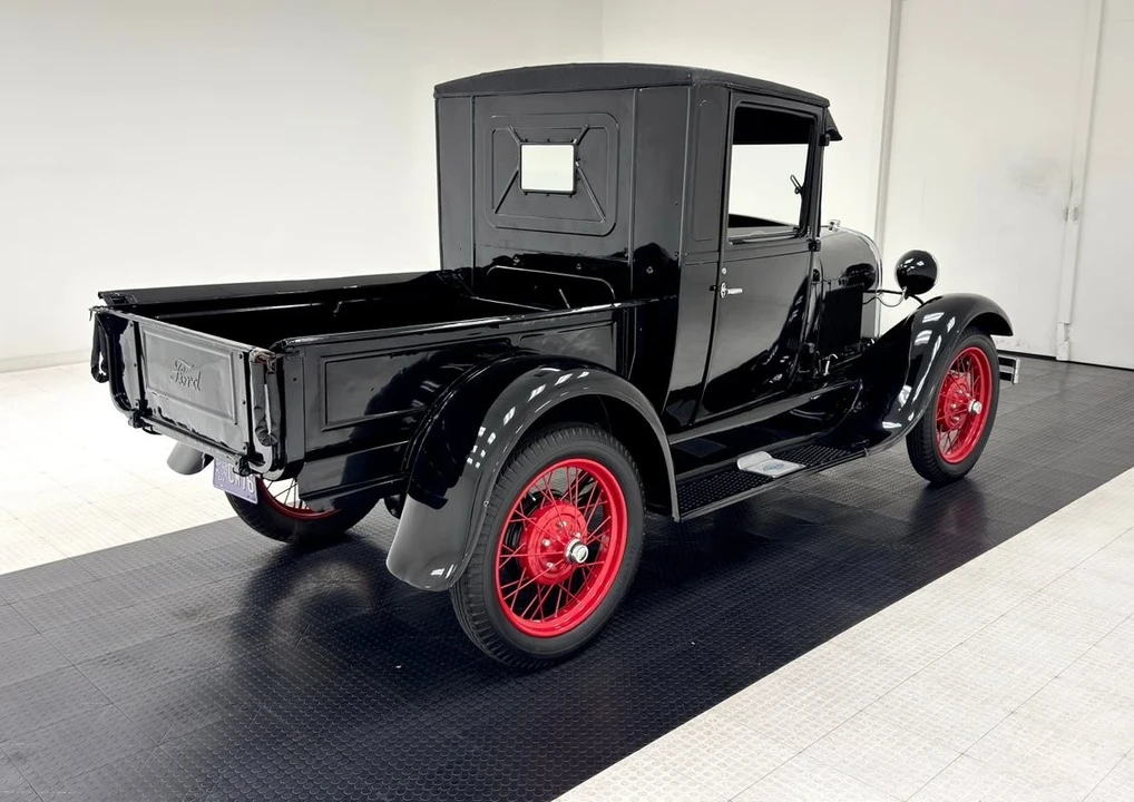 1929 Ford Model A Pickup & Model AA - Image 5 of 12