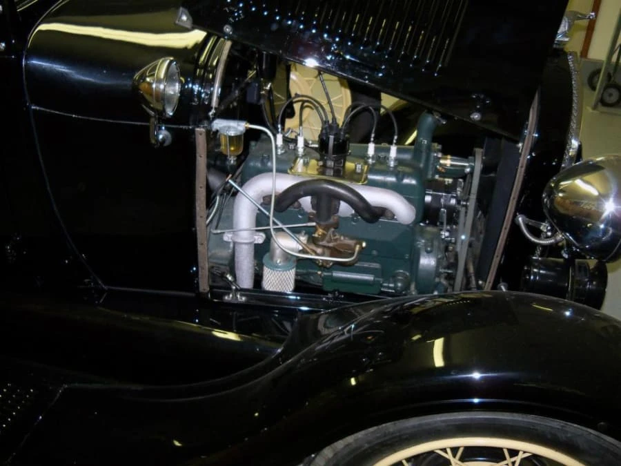 1929 Ford Model A Pickup & Model AA - Image 7 of 8