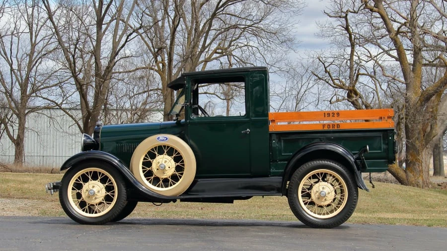 1929 Ford Model A Pickup & Model AA - Image 2 of 19