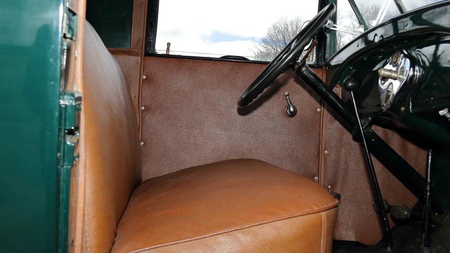 1929 Ford Model A Pickup & Model AA - Image 5 of 19