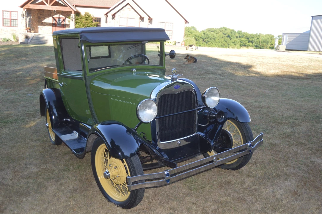 1929 Ford Model A Pickup & Model AA - Image 7 of 31